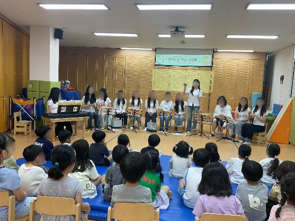 [학과 행사] 성신유치원 찾아오는 음악회 - 피아노와 함께 하는 음악 여행 대표이미지