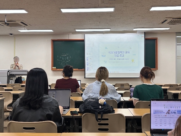 [교내특강] 사회교육과 진로취업역량강화 특강 대표이미지