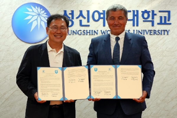 Uzbekistan Kimyo International  University Visit 대표이미지