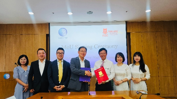 Official Visit from Van Lang Saigon College, Vietnam 대표이미지