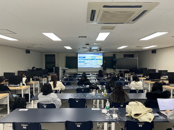 수학/핀테크 전공 및 진로세미나 6회차 대표이미지