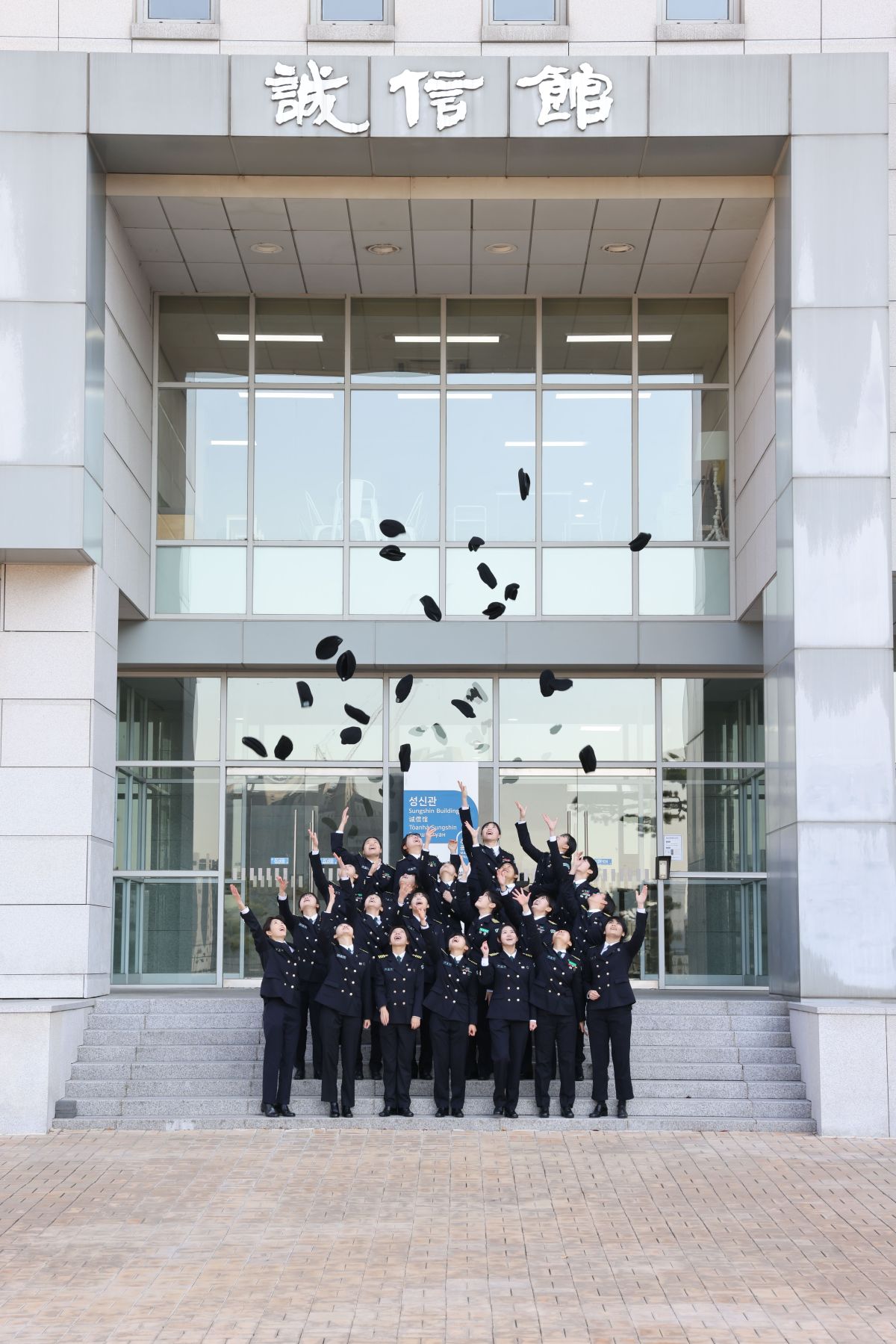 [25.11.19] 25년도 64기 졸업앨범 촬영 첨부 이미지